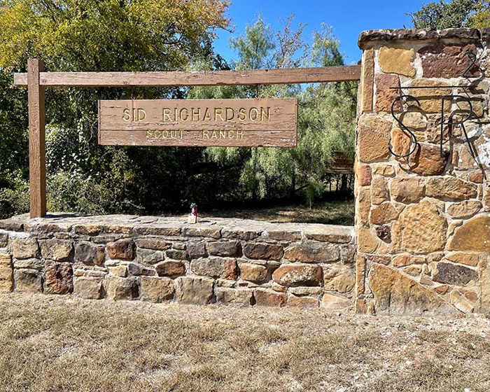 Sid Richardson Scout Ranch sign